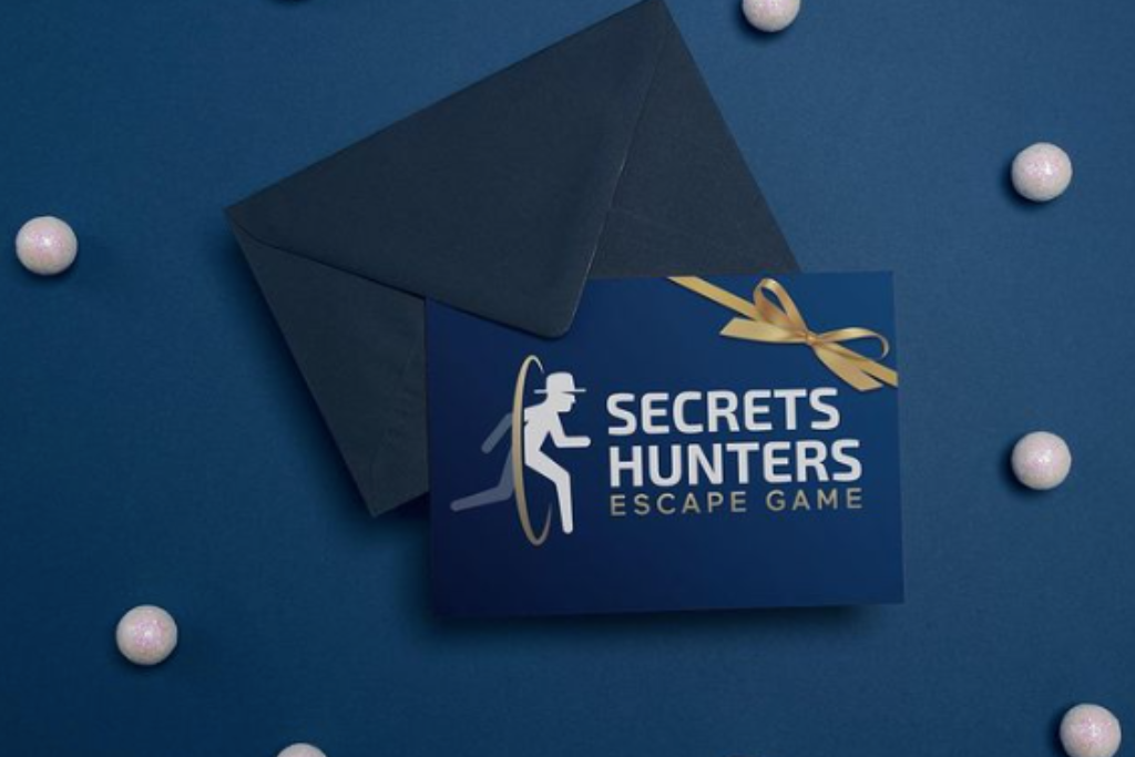Secret Hunters - PIE
